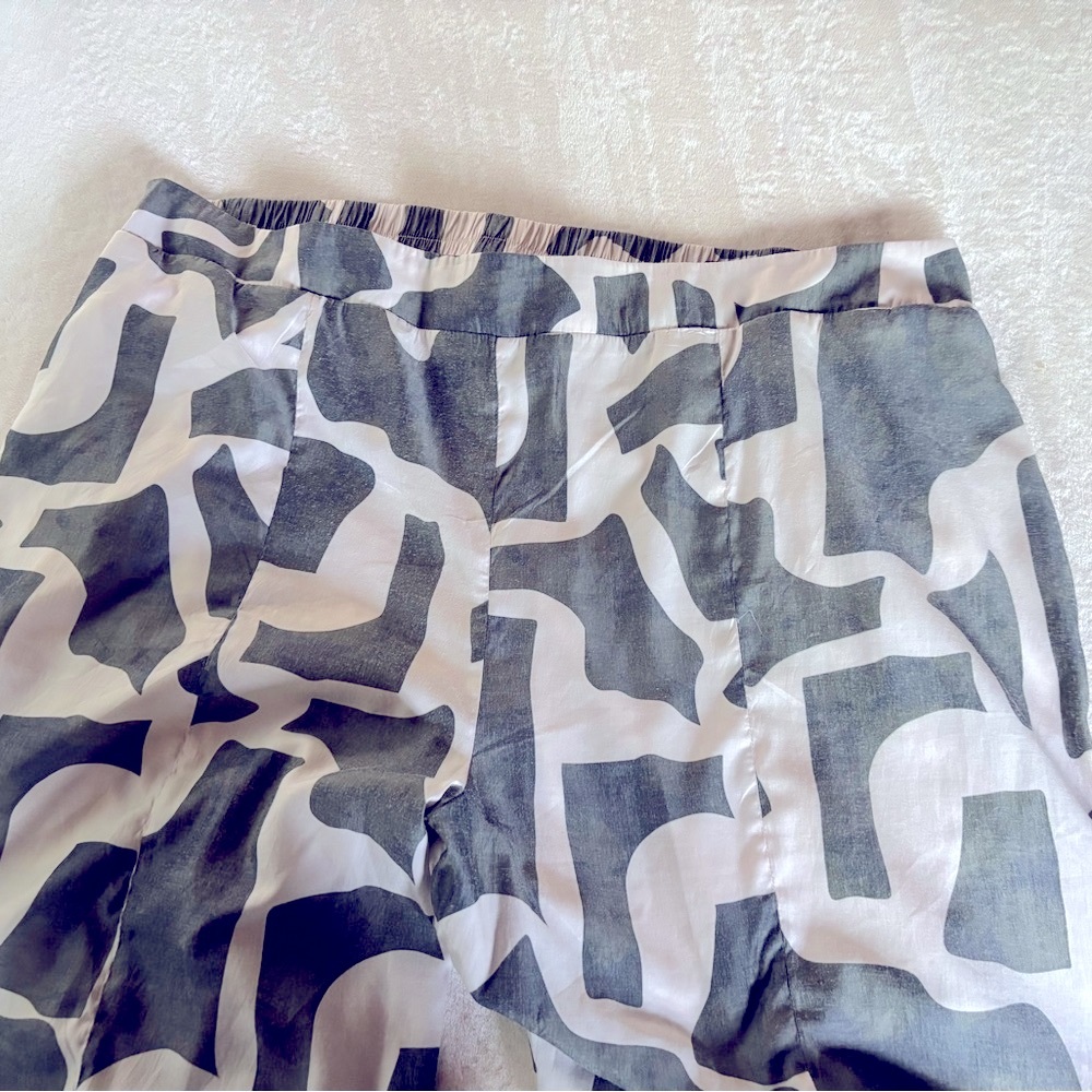 Eloquii Gray and White Matching Top and Wide-Leg Design Pant - Picture 4 of 7